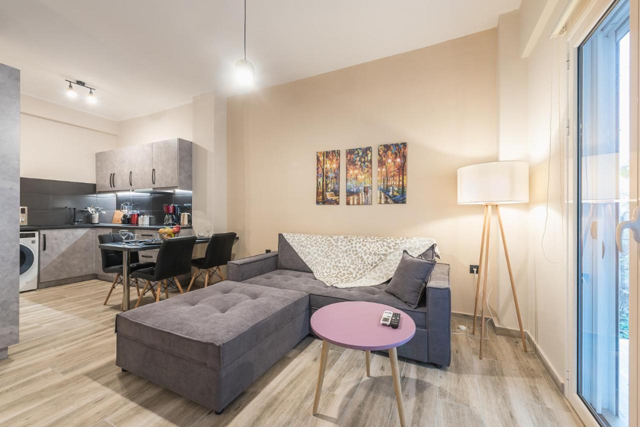 Modern Apartment Downtown Афины Экстерьер фото