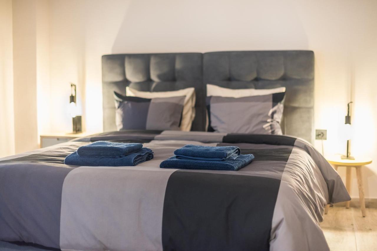 Modern Apartment Downtown Афины Экстерьер фото