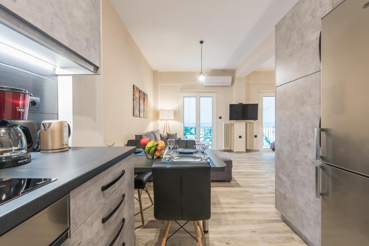 Modern Apartment Downtown Афины Экстерьер фото